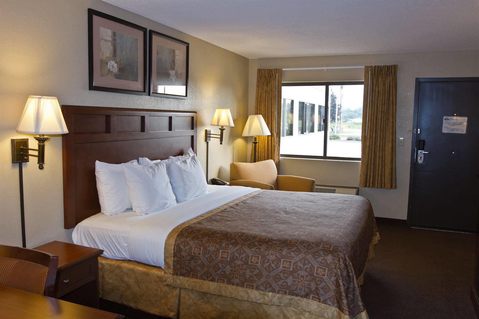 Greenlight Inn & Suites St James Saint James Eksteriør bilde
