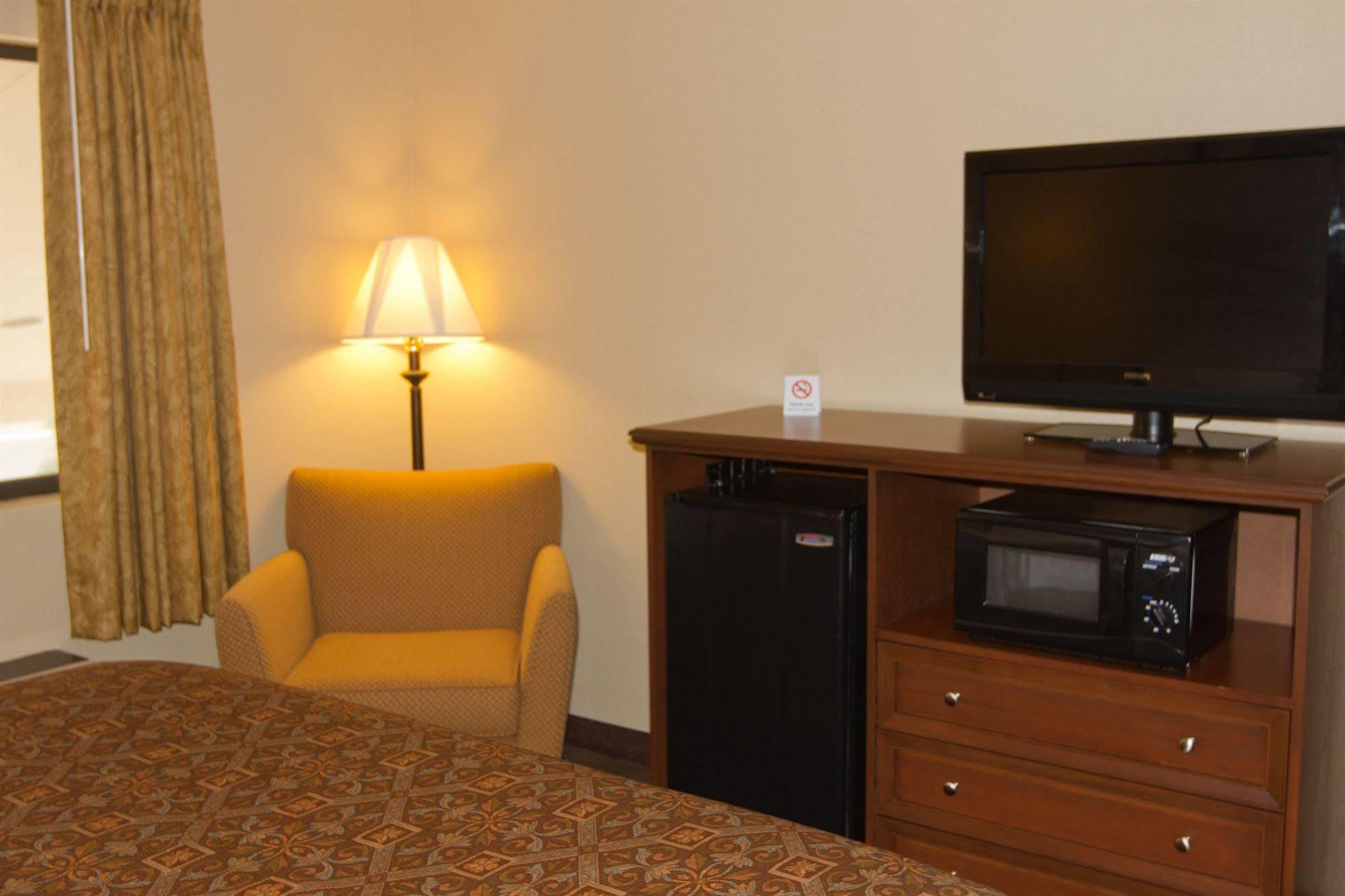Greenlight Inn & Suites St James Saint James Eksteriør bilde
